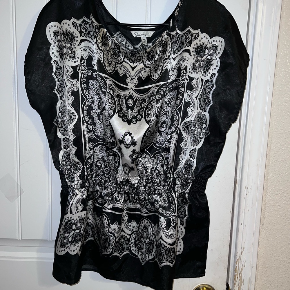 Speechless Satin bandana style peplum top